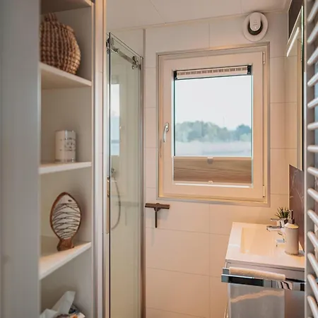 Hausboot Am Graebendorfer Hotel en barco *