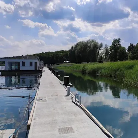 Hotel en barco Hausboot Am Graebendorfer