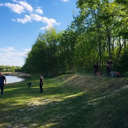 Hausboot Am Graebendorfer * Laasow