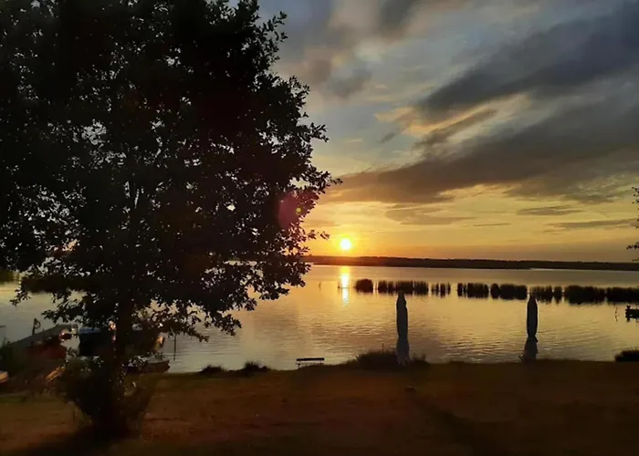 Hausboot Am Graebendorfer *